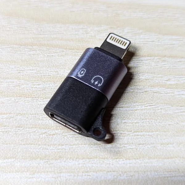 Lightning to Type-C Converter – 2-in-1 Dual Function Audio & Charging Adapter with Mic Support & Portable Keychain Design